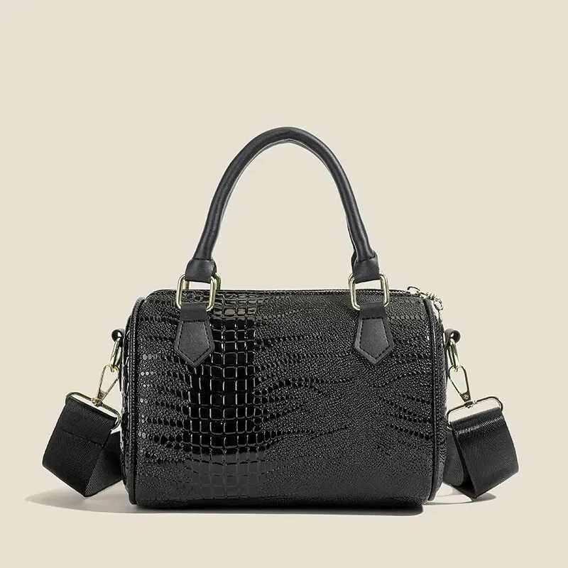 Clutch Handbags For Women in Pakistan