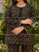 Black gold 2 piece stitched lawn suit with floral print for women