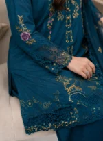 Teal blue 3 piece stitched lawn suit with embroidered shirt and organza dupatta close up